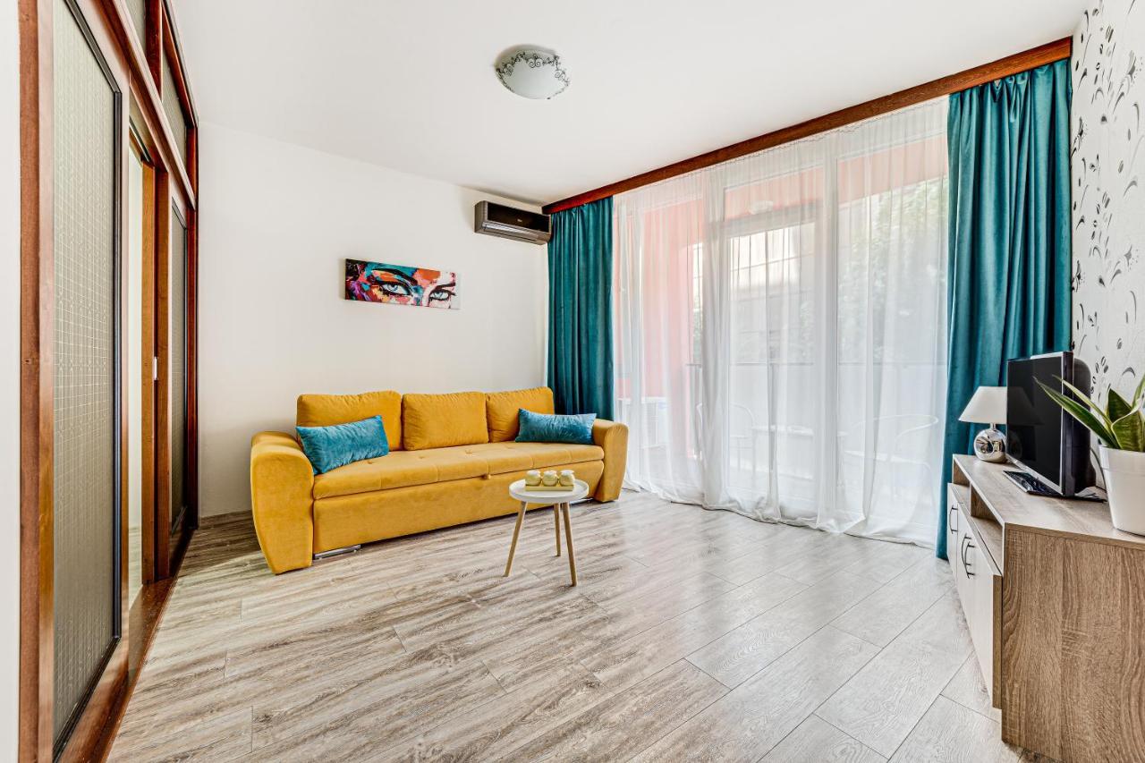 Ari Blue Apartment Ared In Kaufland Complex アラド エクステリア 写真